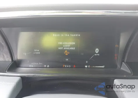 2019 Lincoln Navigator L Reserve z USA, uszkodzony, nr VIN 5LMJJ3LT2KEL02350